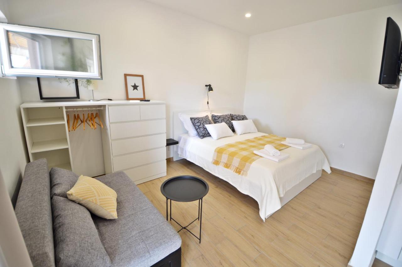 Marija Apartment Betina  Ngoại thất bức ảnh