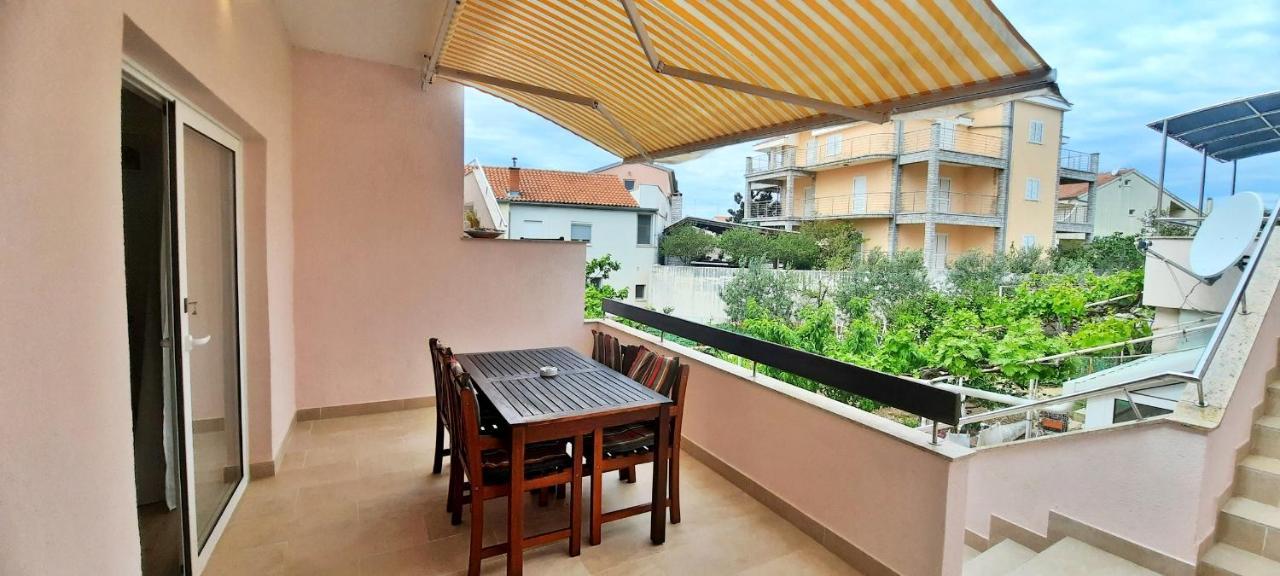 Marija Apartment Betina  Ngoại thất bức ảnh