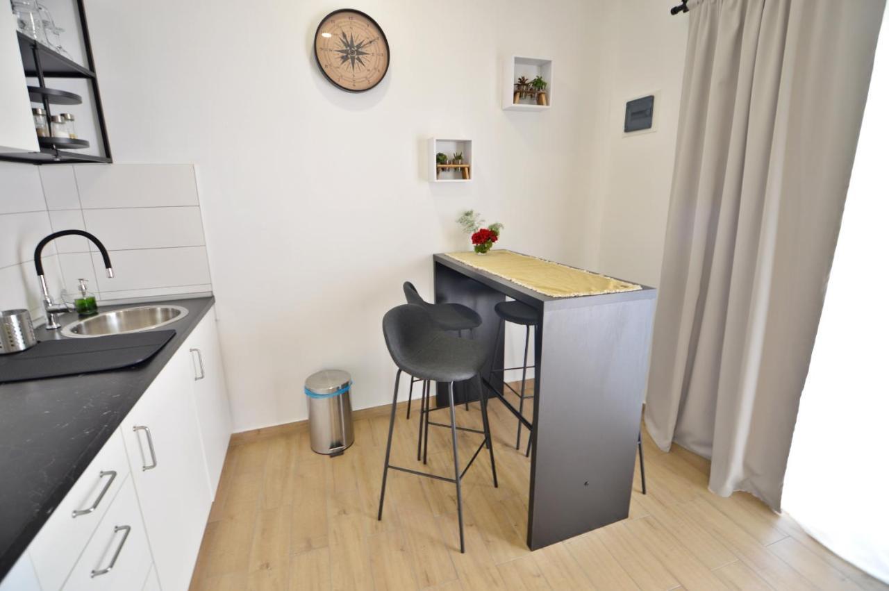Marija Apartment Betina  Ngoại thất bức ảnh