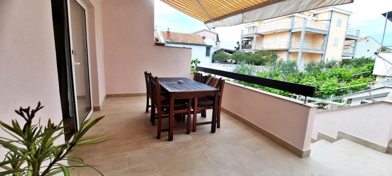Marija Apartment Betina  Ngoại thất bức ảnh