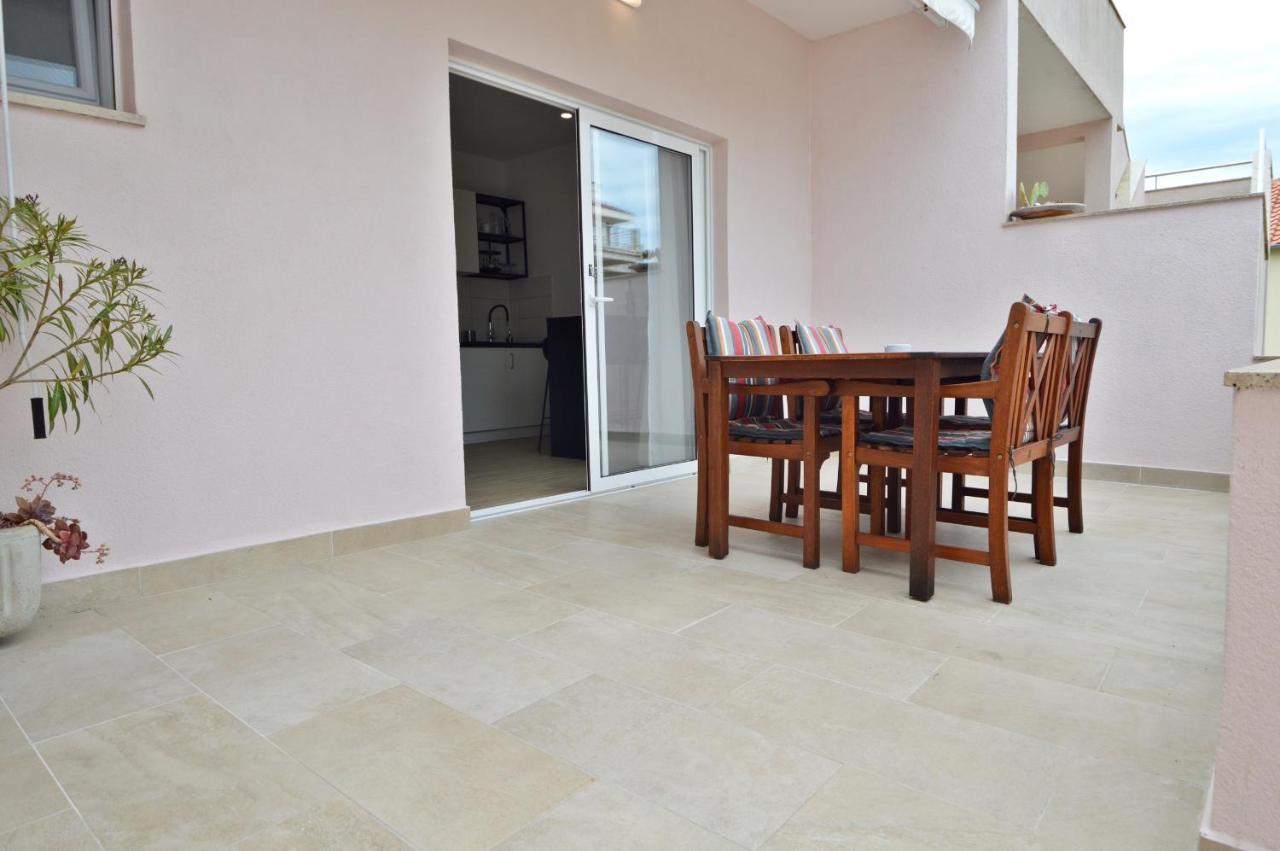 Marija Apartment Betina  Ngoại thất bức ảnh