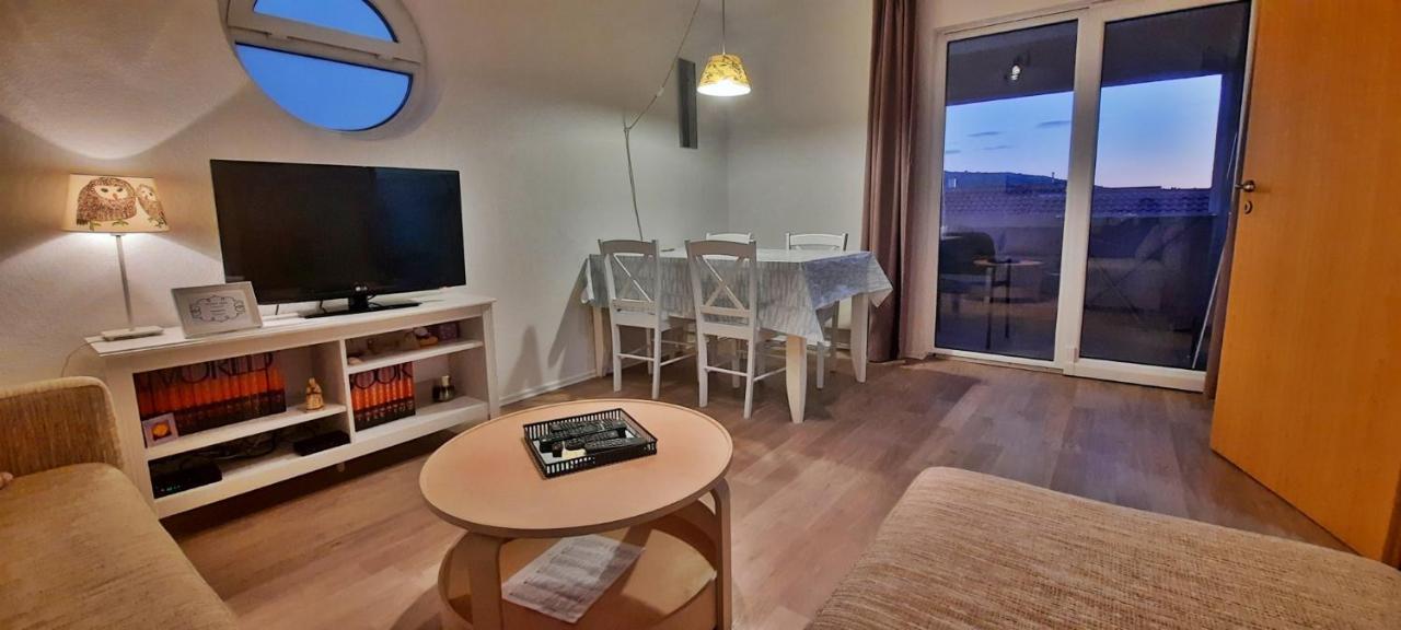 Marija Apartment Betina  Ngoại thất bức ảnh