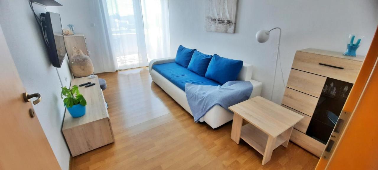Marija Apartment Betina  Ngoại thất bức ảnh