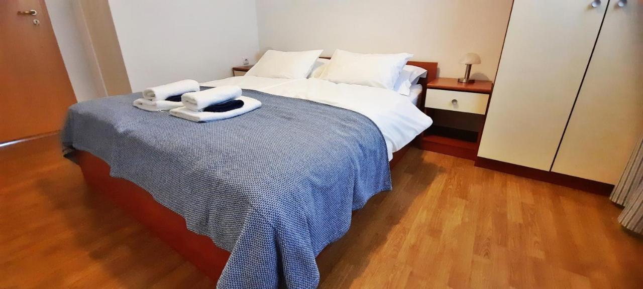 Marija Apartment Betina  Ngoại thất bức ảnh