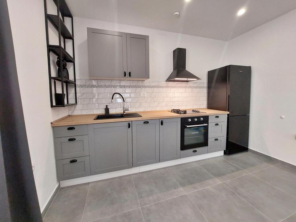 Marija Apartment Betina  Ngoại thất bức ảnh